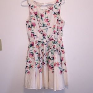 Lauren Conrad Spring Pleated Dress